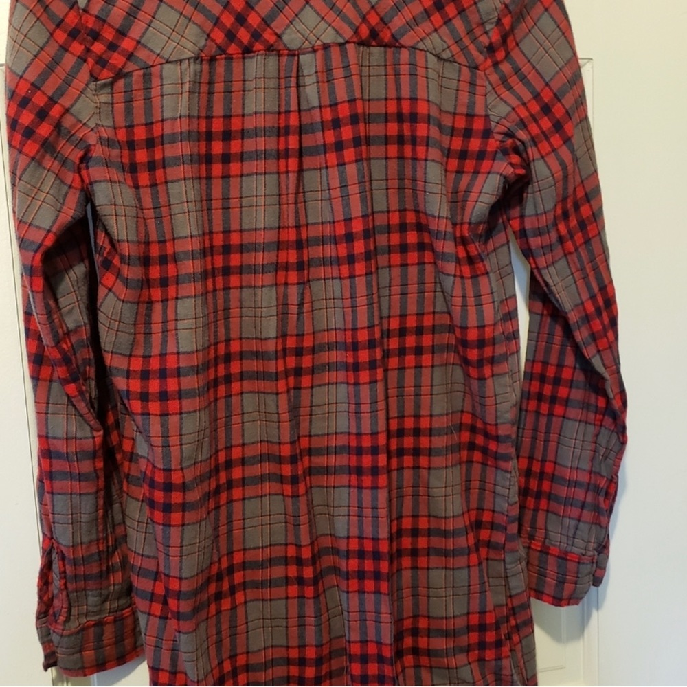4 flannels ! - Picture 4 of 8